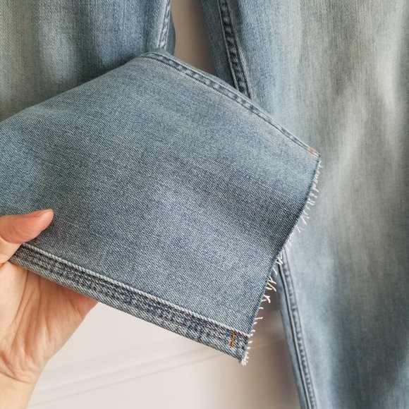 NWOT High Rise Light Blue Straight Leg Ankle Jeans – Size 28 - Picture 9 of 10